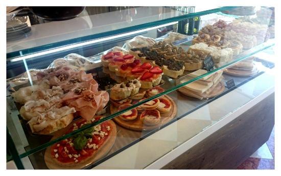 Caffetteria Cicchetteria Ai Do Scaini